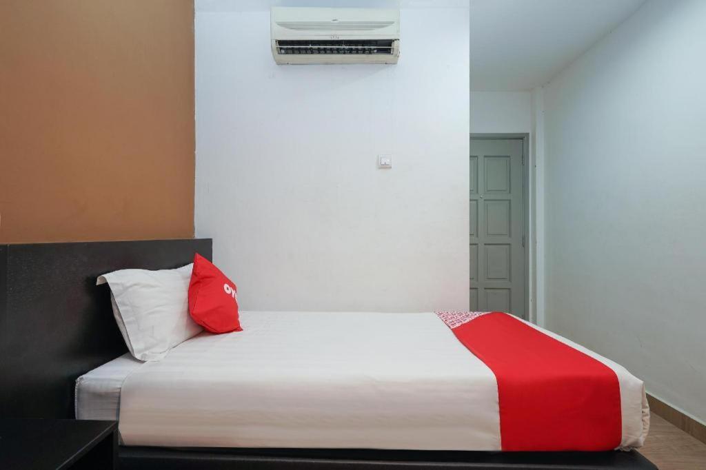 Oyo 90106 Sindbad Hotel Kuala Lumpur Exterior photo