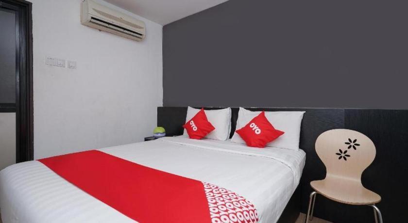 Oyo 90106 Sindbad Hotel Kuala Lumpur Exterior photo