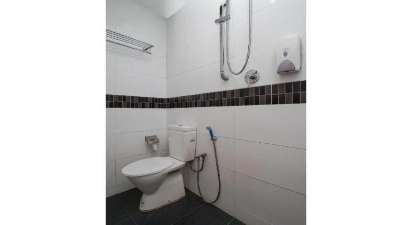 Oyo 90106 Sindbad Hotel Kuala Lumpur Exterior photo