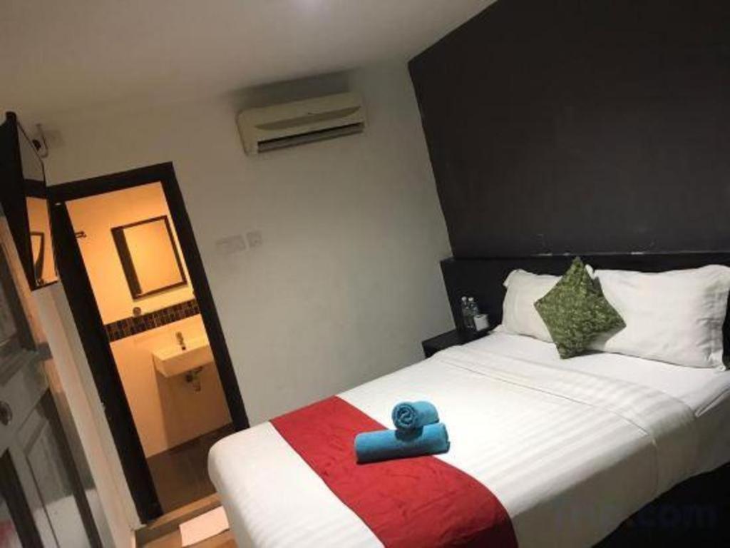 Oyo 90106 Sindbad Hotel Kuala Lumpur Exterior photo